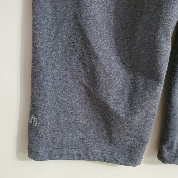 lululemon athletica Gray Capris - Picture 5 of 10